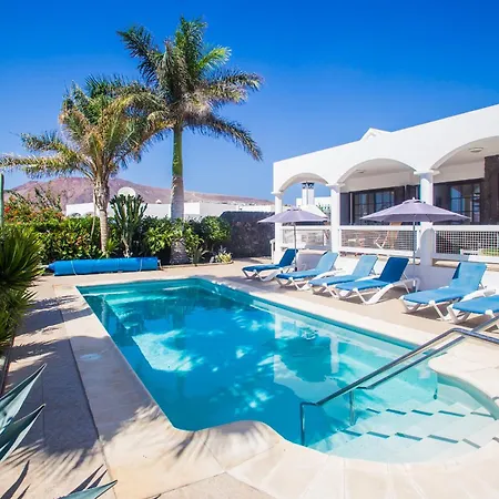 Montana Del Fuego Playa Blanca (Lanzarote)